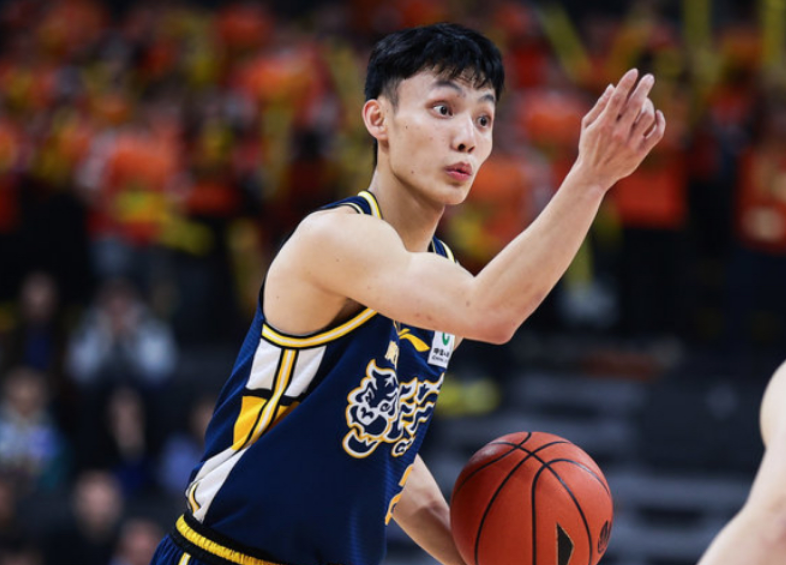 米乐M6官网-CBA官宣全明星投票：徐杰超70万总票王 赵睿北区票王 周琦下滑